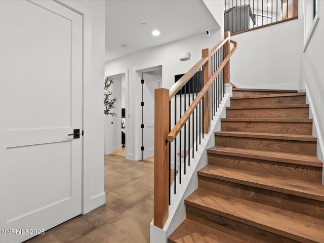 109 Sierra Colina Drive 109, Stateline, NV 89449