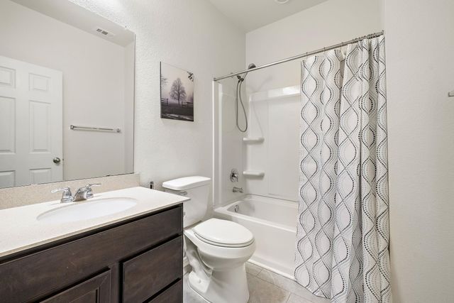 2950 E Old Settlers BLVD 79, Round Rock, TX 78665