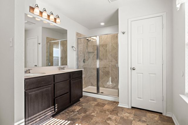 2950 E Old Settlers BLVD 79, Round Rock, TX 78665