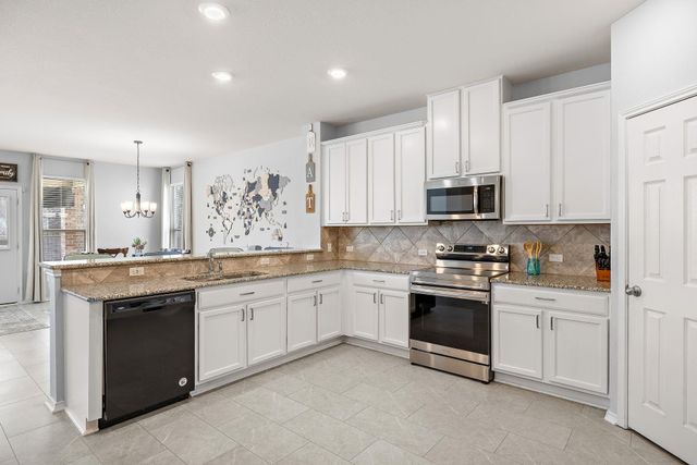 2950 E Old Settlers BLVD 79, Round Rock, TX 78665