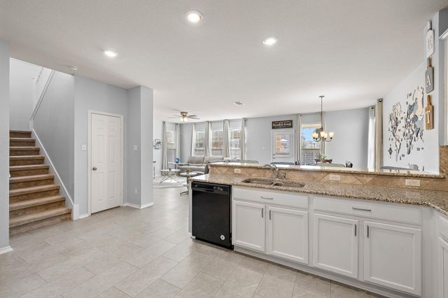 2950 E Old Settlers BLVD 79, Round Rock, TX 78665