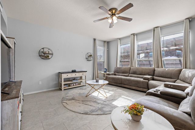 2950 E Old Settlers BLVD 79, Round Rock, TX 78665