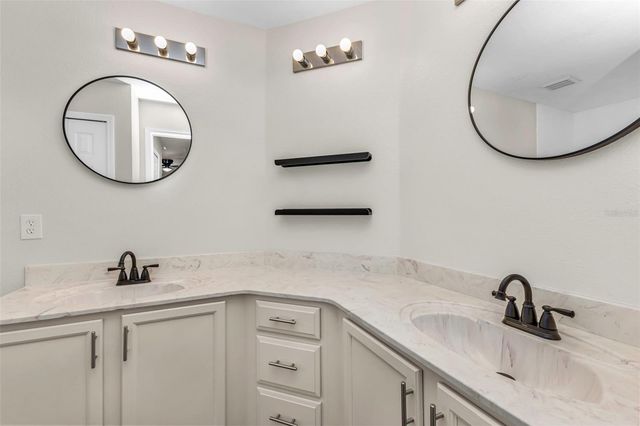 2485 TRAVERSE AVENUE, North Port, FL 34286