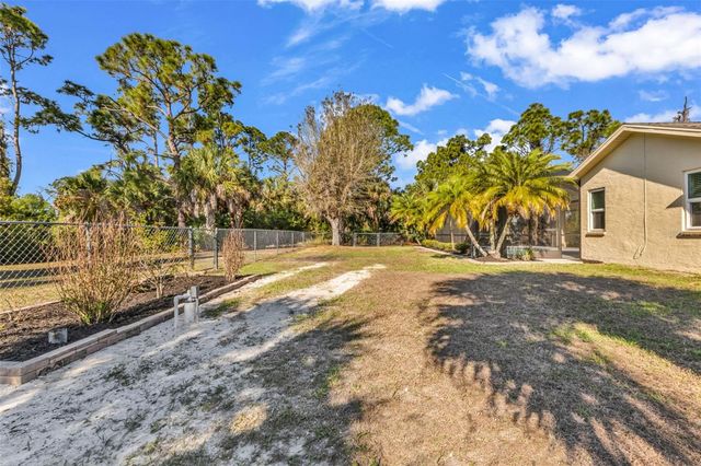 2485 TRAVERSE AVENUE, North Port, FL 34286