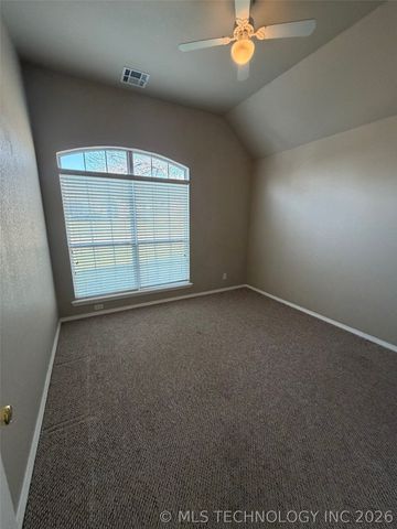 8313 E Lansing Avenue, Broken Arrow, OK 74014