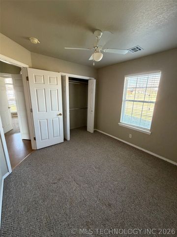 8313 E Lansing Avenue, Broken Arrow, OK 74014