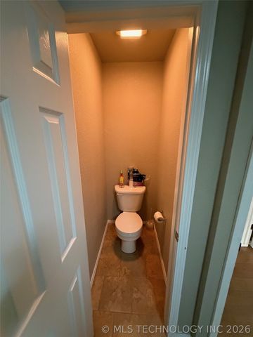 8313 E Lansing Avenue, Broken Arrow, OK 74014