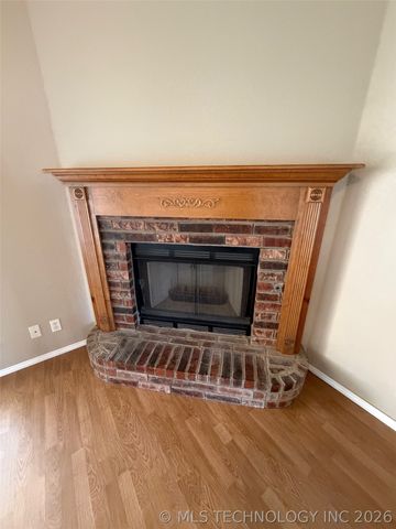 8313 E Lansing Avenue, Broken Arrow, OK 74014