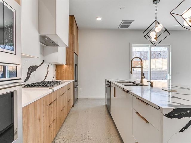 605 N Idaho Avenue, Oklahoma City, OK 73117