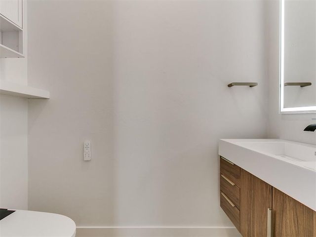 605 N Idaho Avenue, Oklahoma City, OK 73117