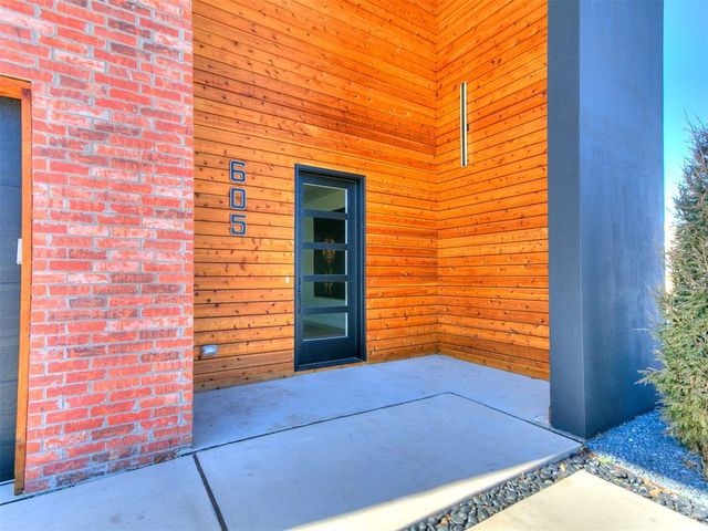 605 N Idaho Avenue, Oklahoma City, OK 73117