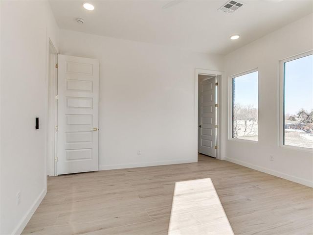 605 N Idaho Avenue, Oklahoma City, OK 73117