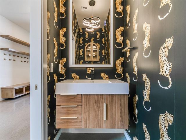 605 N Idaho Avenue, Oklahoma City, OK 73117