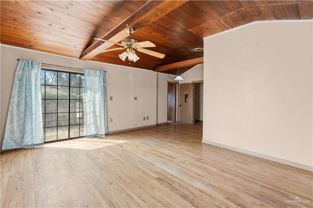 318 E Samano Street, Edinburg, TX 78539