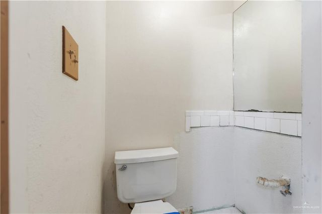 318 E Samano Street, Edinburg, TX 78539