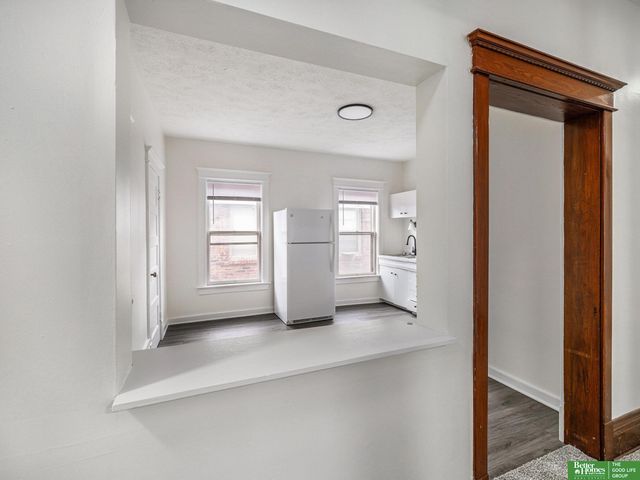 1618 S 32 Avenue, Omaha, NE 68105