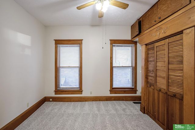 1618 S 32 Avenue, Omaha, NE 68105