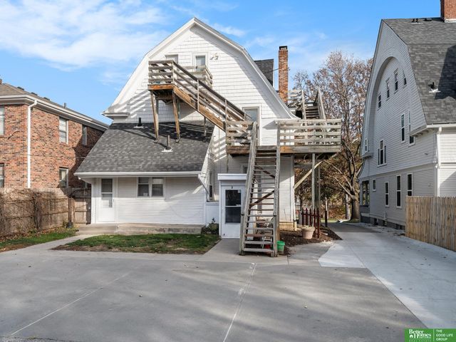 1618 S 32 Avenue, Omaha, NE 68105