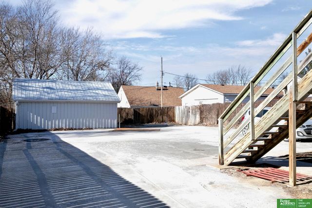 1618 S 32 Avenue, Omaha, NE 68105