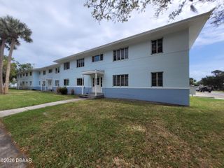 500 S Beach St Apt K2, Daytona Beach, FL 32114