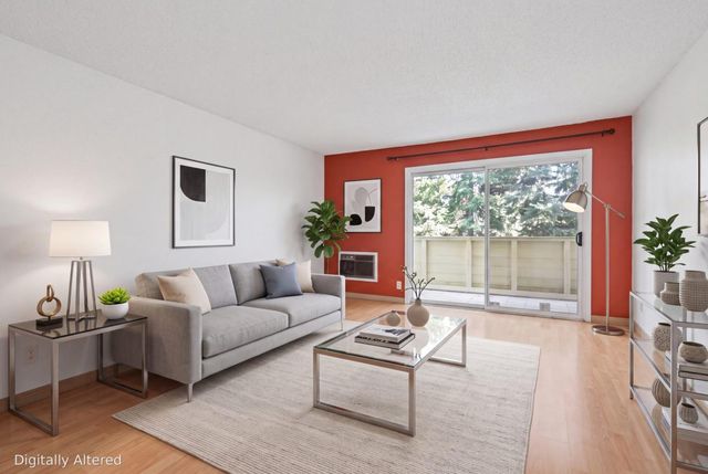 1031 Crestview Drive 216, Mountain View, CA 94040