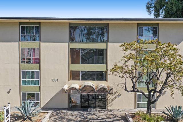 1031 Crestview Drive 216, Mountain View, CA 94040