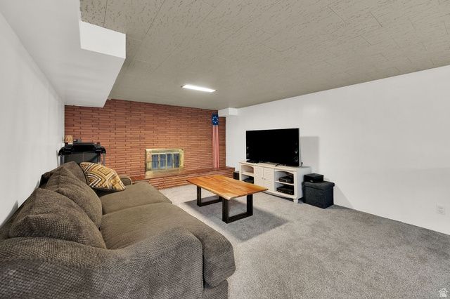925 JACKSON AVE, Ogden, UT 84404