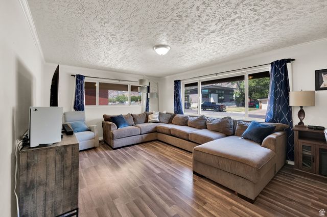 925 JACKSON AVE, Ogden, UT 84404
