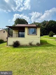 11919 AMHERST AVE NE, Cumberland, MD 21502
