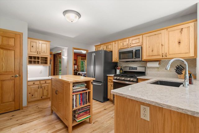 1669 Lake Shore ROAD, Grafton, WI 53024