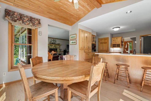 1669 Lake Shore ROAD, Grafton, WI 53024