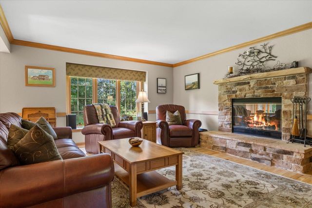 1669 Lake Shore ROAD, Grafton, WI 53024