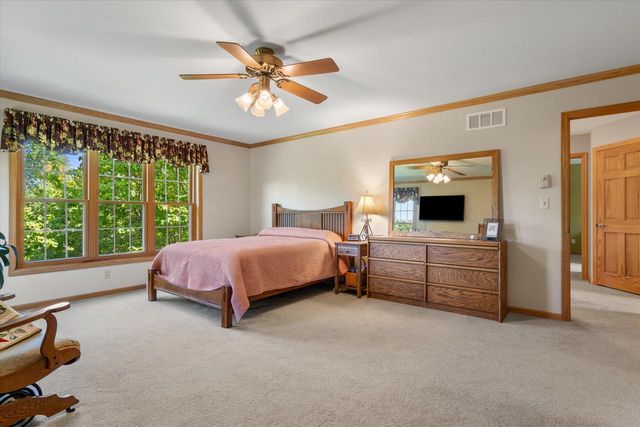 1669 Lake Shore ROAD, Grafton, WI 53024
