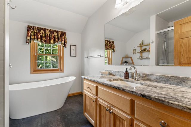 1669 Lake Shore ROAD, Grafton, WI 53024