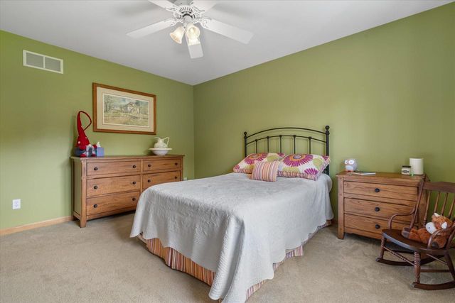 1669 Lake Shore ROAD, Grafton, WI 53024