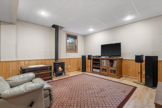 1669 Lake Shore ROAD, Grafton, WI 53024
