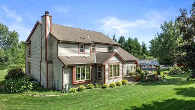 1669 Lake Shore ROAD, Grafton, WI 53024