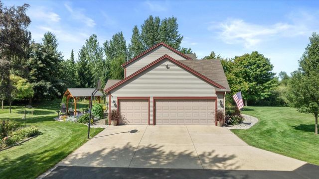 1669 Lake Shore ROAD, Grafton, WI 53024