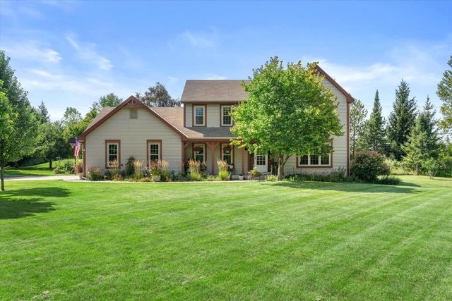 1669 Lake Shore ROAD, Grafton, WI 53024