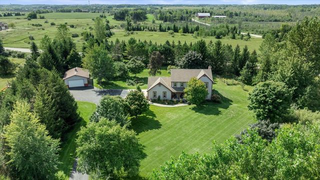 1669 Lake Shore ROAD, Grafton, WI 53024