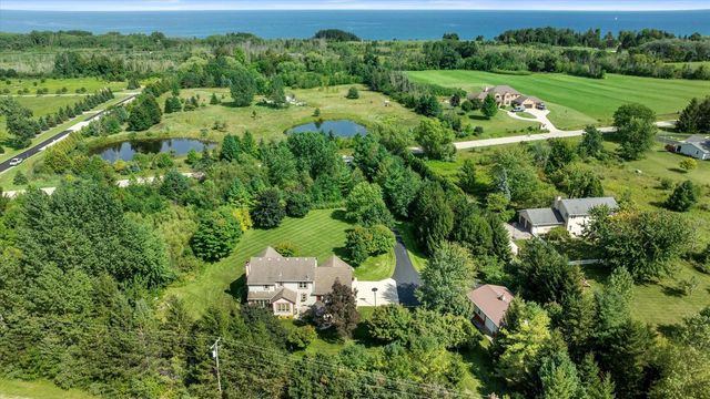 1669 Lake Shore ROAD, Grafton, WI 53024