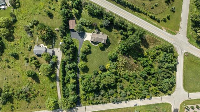 1669 Lake Shore ROAD, Grafton, WI 53024