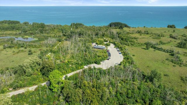 1669 Lake Shore ROAD, Grafton, WI 53024