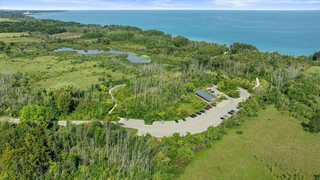 1669 Lake Shore ROAD, Grafton, WI 53024
