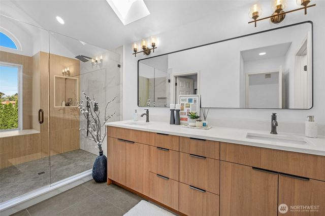 2145 Clover Court, Mukilteo, WA 98275