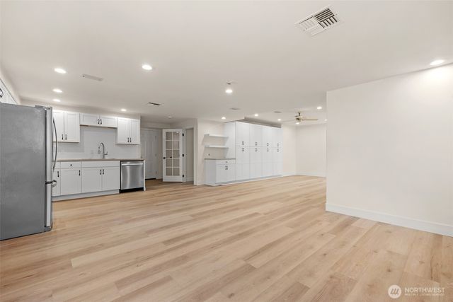 2145 Clover Court, Mukilteo, WA 98275