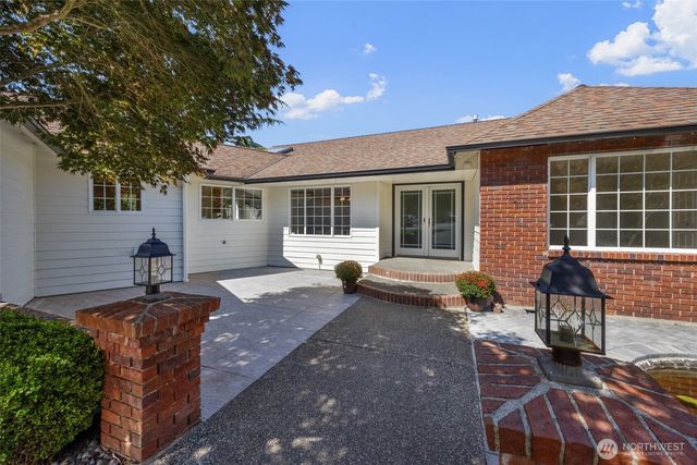 2145 Clover Court, Mukilteo, WA 98275