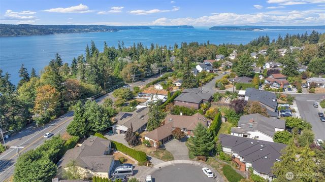 2145 Clover Court, Mukilteo, WA 98275
