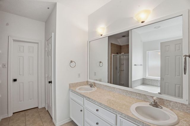 319 Moore Street, Tomball, TX 77375