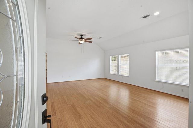 319 Moore Street, Tomball, TX 77375